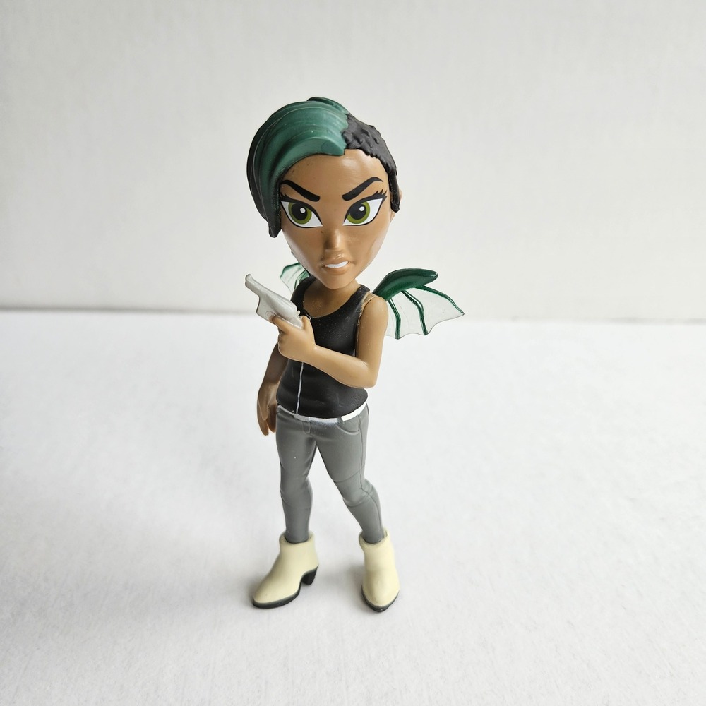 Funko Mystery Mini Saga Alana Vinyl Figure Green Wings Comic Book Collectible